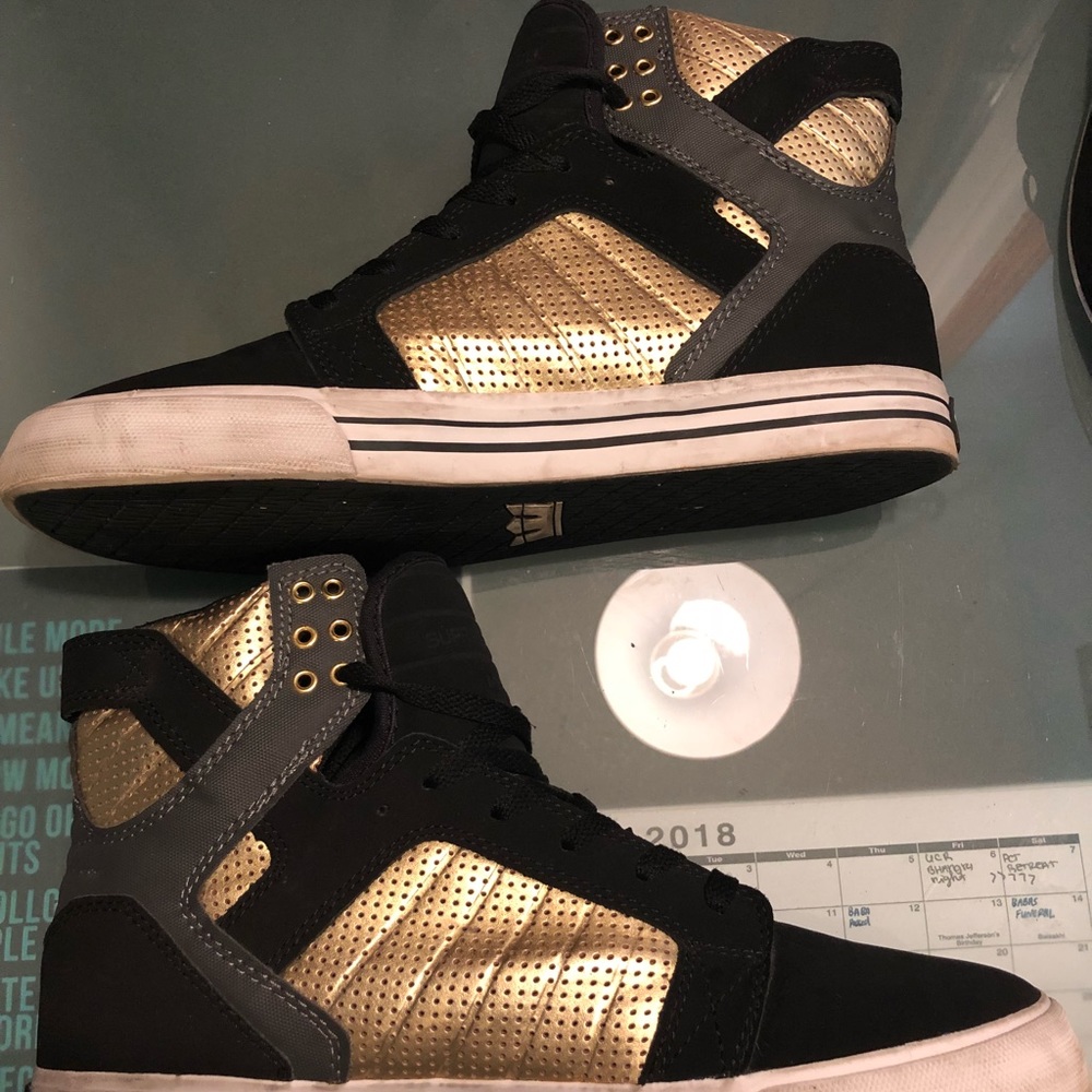 Supra sky top skate shoe gold hi top